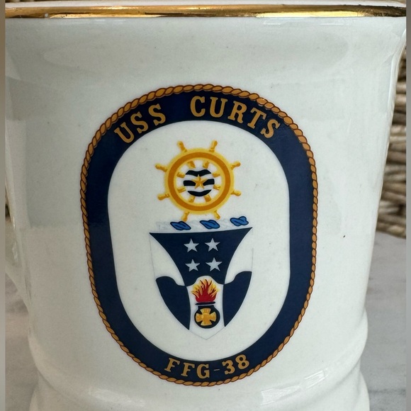 USS Curts (FFG-38) US Military Mug - Picture 5 of 5